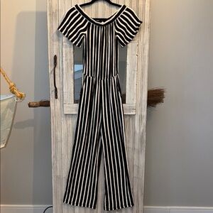 Love Tree Black and White Striped Jumpsuit with Pockets Size S Like New